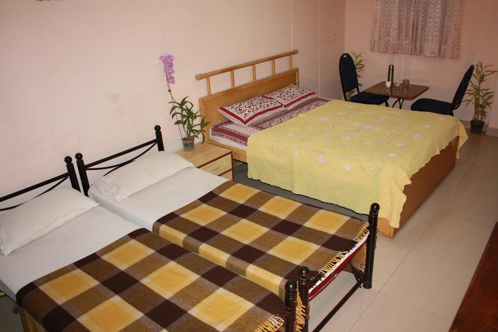 Minerva Residency Hotel Bangalore Phòng bức ảnh