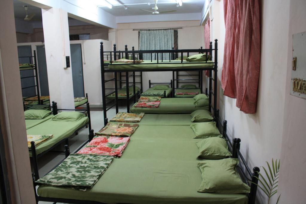Minerva Residency Hotel Bangalore Phòng bức ảnh